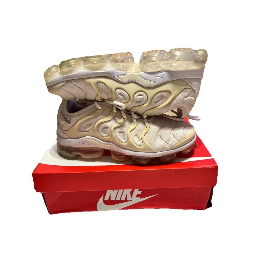 Nike Air Vapormax Plus Size 9.5 mens 924453004 Off White Gray Purchased in 2020 - Picture 4 of 11